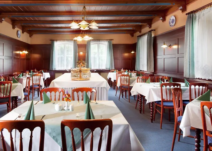 Hotel Jestřabí