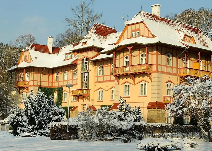 Hotel Jestřabí